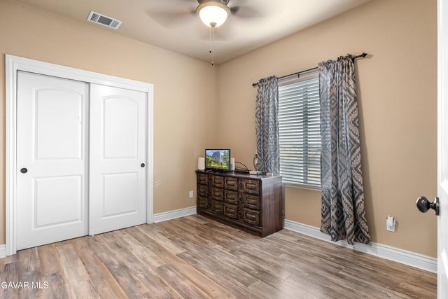 8925 Redwood Boulevard, California City, CA 93505