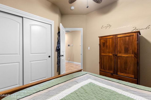 8925 Redwood Boulevard, California City, CA 93505