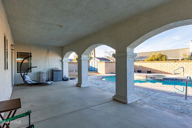 8925 Redwood Boulevard, California City, CA 93505