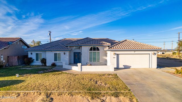 8925 Redwood Boulevard, California City, CA 93505