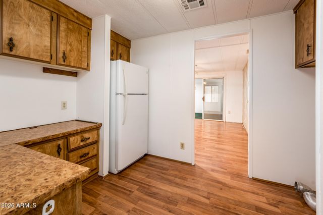 650 S PARK VIEW Circle, Mesa, AZ 85208