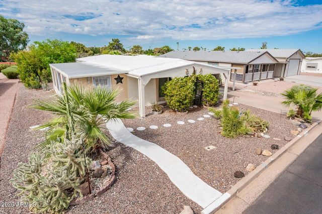 650 S PARK VIEW Circle, Mesa, AZ 85208