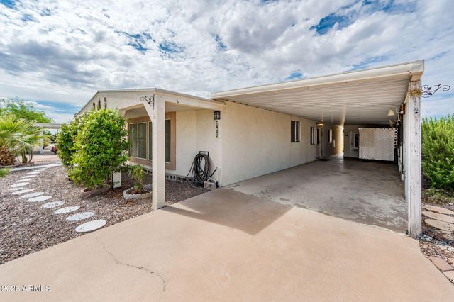 650 S PARK VIEW Circle, Mesa, AZ 85208