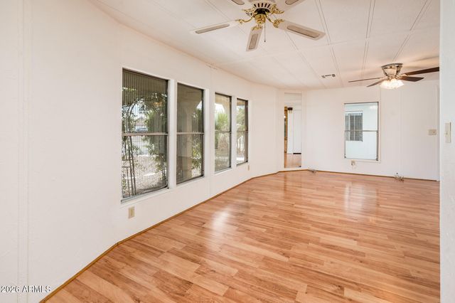 650 S PARK VIEW Circle, Mesa, AZ 85208