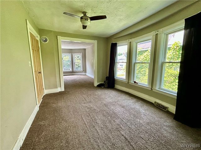 499 West Avenue UPPER, Buffalo, NY 14213