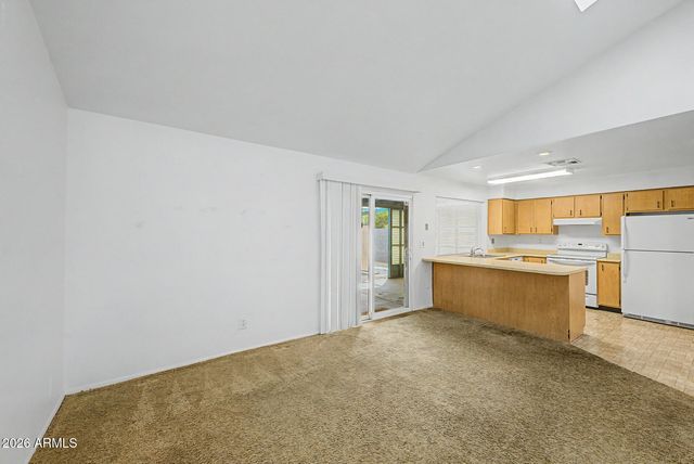 5635 W BROWN Street, Glendale, AZ 85302