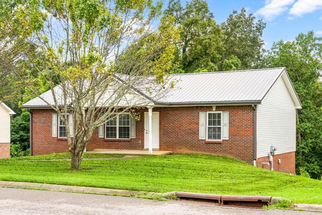3366 N Henderson Way, Clarksville, TN 37042