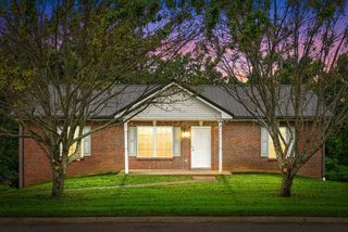 3366 N Henderson Way, Clarksville, TN 37042