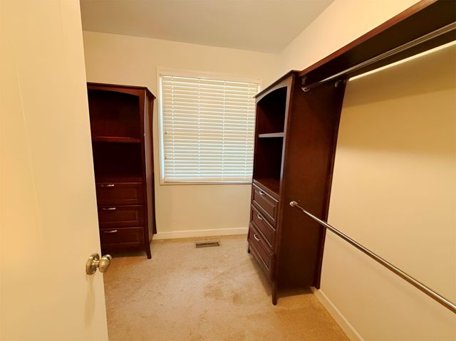 7043 E 77th Place, Tulsa, OK 74133