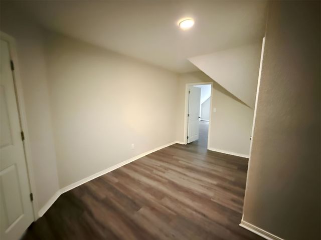 7043 E 77th Place, Tulsa, OK 74133