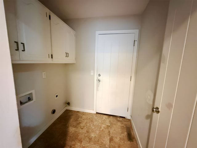 7043 E 77th Place, Tulsa, OK 74133