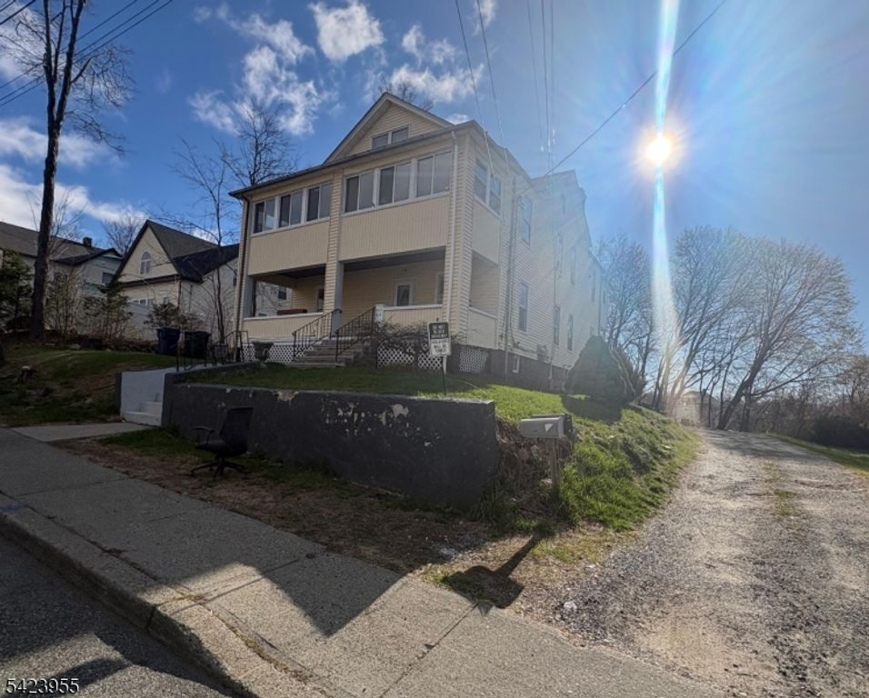 412 N Main St, Wharton Boro, NJ 07885