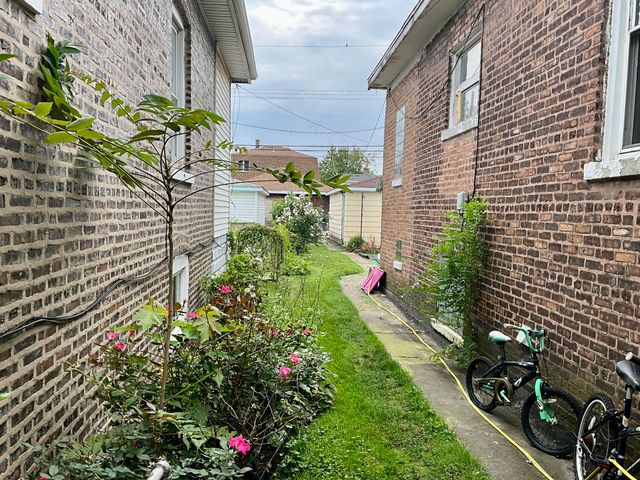 2739 New York Avenue, Whiting, IN 46394