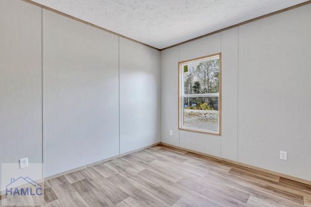 272 Three C Road, Jesup, GA 31545