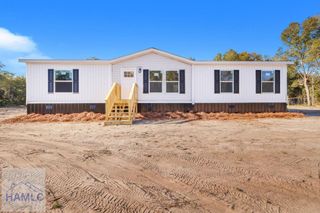 272 Three C Road, Jesup, GA 31545