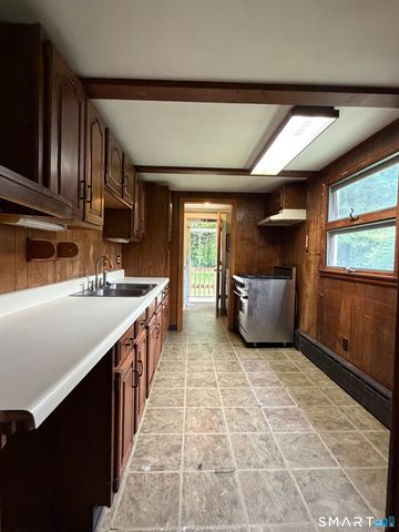 287 West Main Street, North Canaan, CT 06018