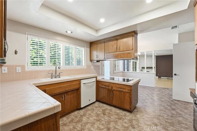 1163 N Lincoln, Orange, CA 92867