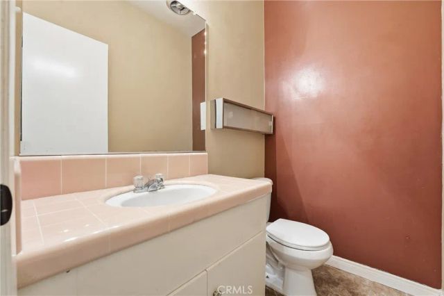 1163 N Lincoln, Orange, CA 92867