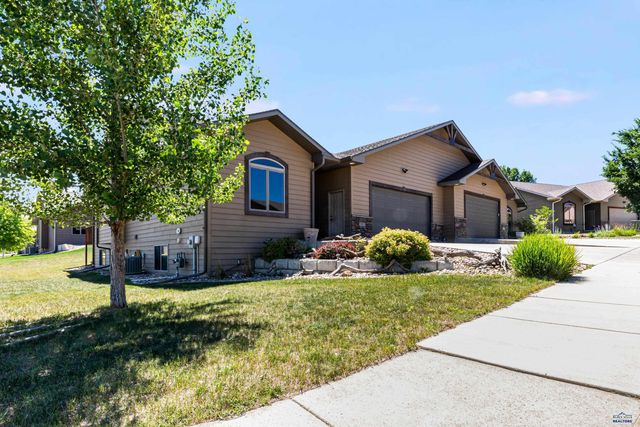 301 ENCHANTED PINES DR, Rapid City, SD 57701