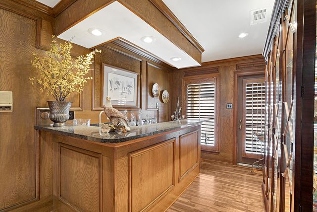 16046 Chalfont Circle, Dallas, TX 75248