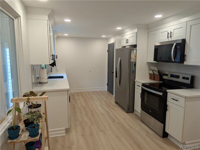 927 Pioneer Drive, North Tonawanda, NY 14120