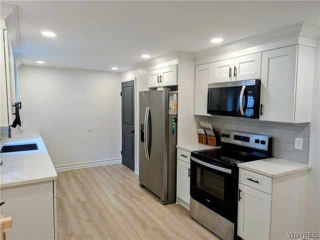 927 Pioneer Drive, North Tonawanda, NY 14120