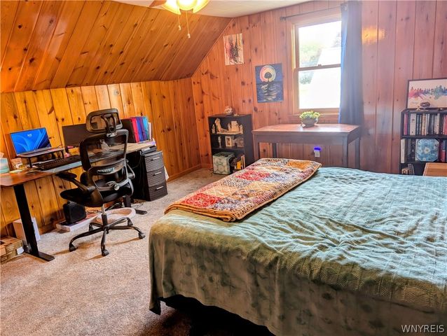 927 Pioneer Drive, North Tonawanda, NY 14120