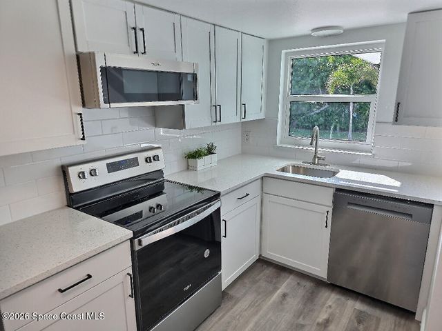 440 3rd Avenue, Indialantic, FL 32903