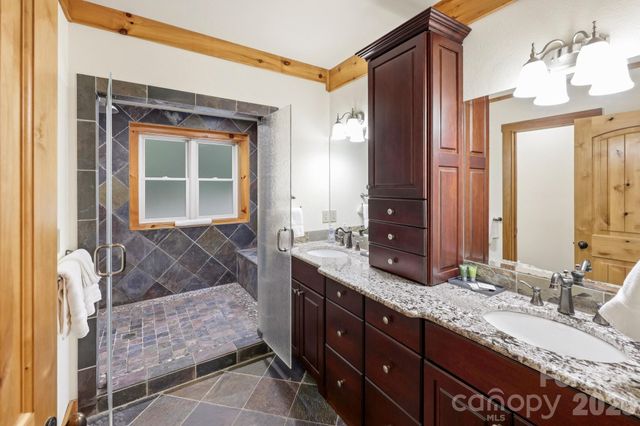 206 Big Rock Lane, Lake Lure, NC 28746