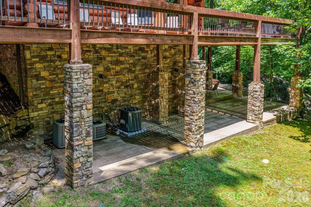 206 Big Rock Lane, Lake Lure, NC 28746
