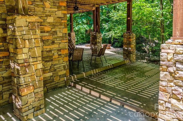 206 Big Rock Lane, Lake Lure, NC 28746