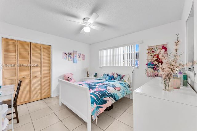 8820 SW 27th St, Miami, FL 33165
