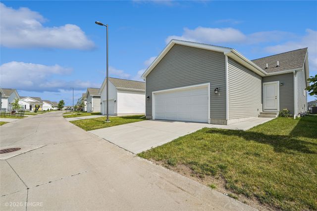 2703 NW 31st Street, Ankeny, IA 50023