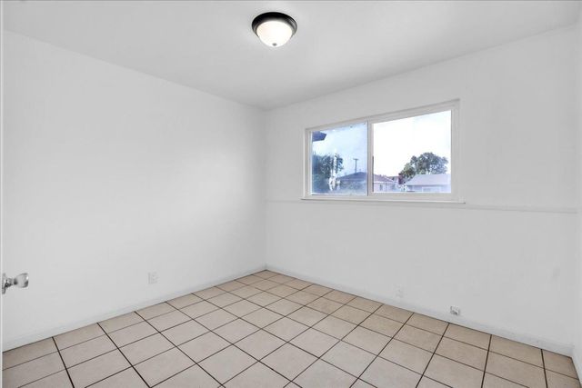 6325 Burns, Sacramento, CA 95824
