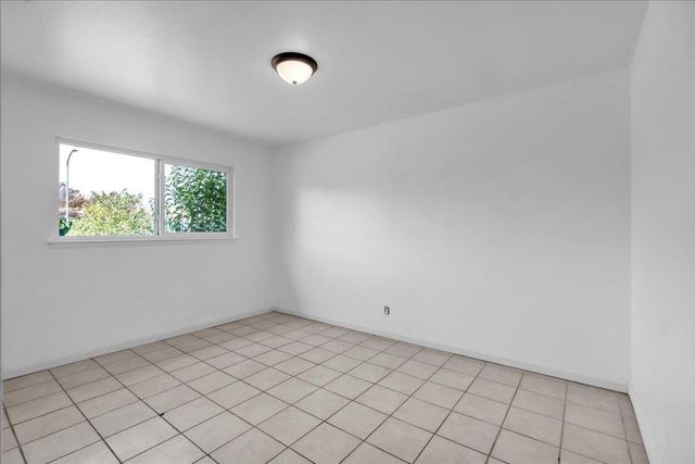6325 Burns, Sacramento, CA 95824