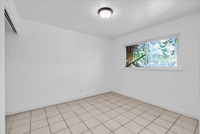 6325 Burns, Sacramento, CA 95824