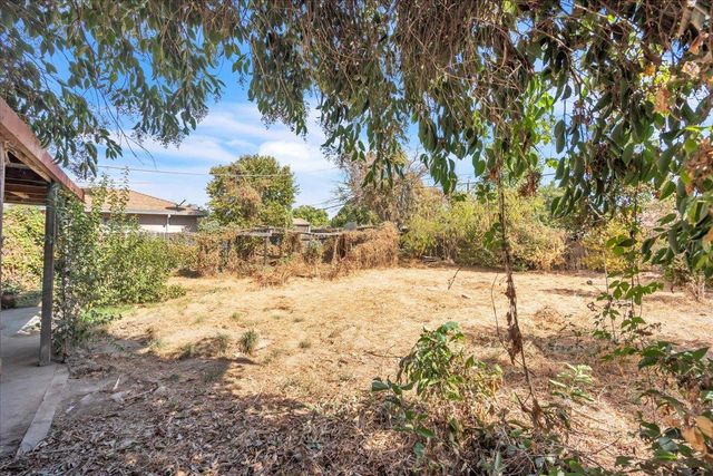 6325 Burns, Sacramento, CA 95824