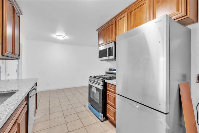 6325 Burns, Sacramento, CA 95824