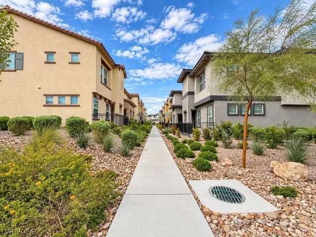 344 Pacific Sparrow Avenue, Henderson, NV 89011