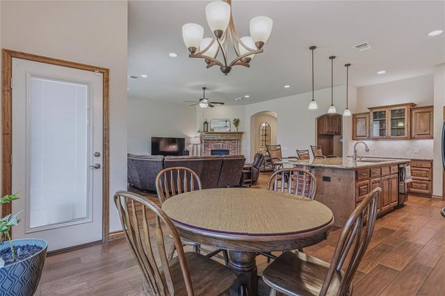 706 Sedona Drive, Norman, OK 73071
