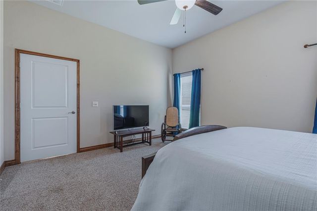 706 Sedona Drive, Norman, OK 73071