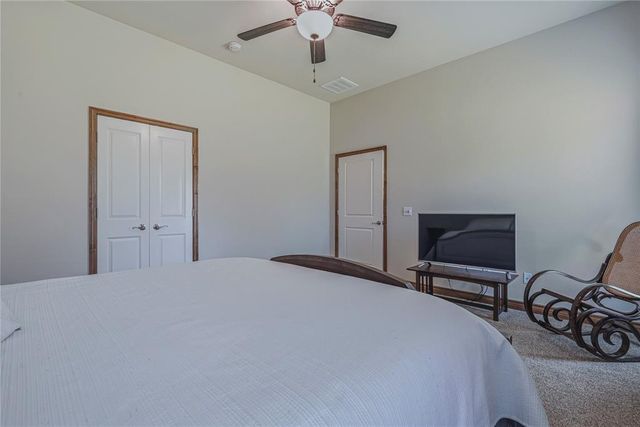 706 Sedona Drive, Norman, OK 73071