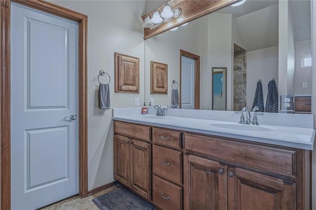 706 Sedona Drive, Norman, OK 73071