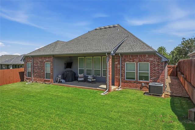 706 Sedona Drive, Norman, OK 73071