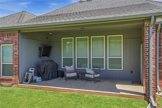 706 Sedona Drive, Norman, OK 73071