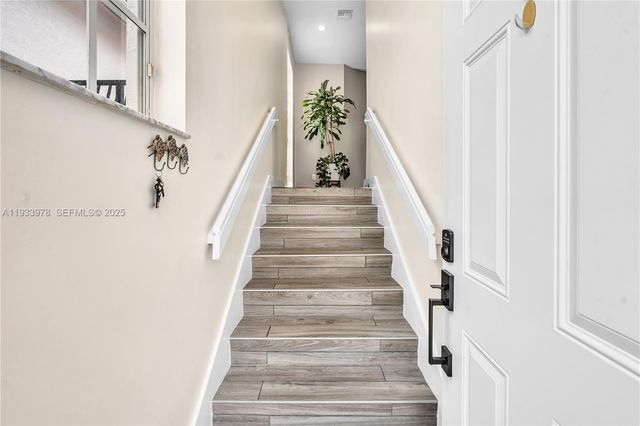 8520 Via Romana 82U, Boca Raton, FL 33496