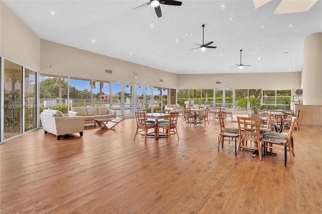 8520 Via Romana 82U, Boca Raton, FL 33496