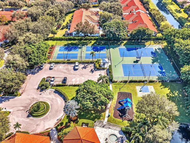 8520 Via Romana 82U, Boca Raton, FL 33496