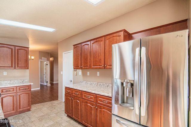633 S 87TH Place, Mesa, AZ 85208