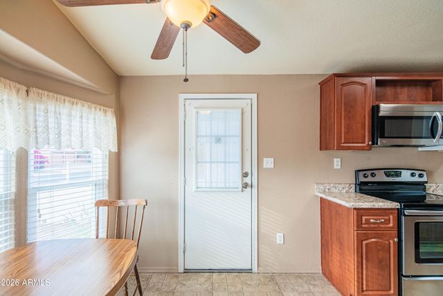 633 S 87TH Place, Mesa, AZ 85208